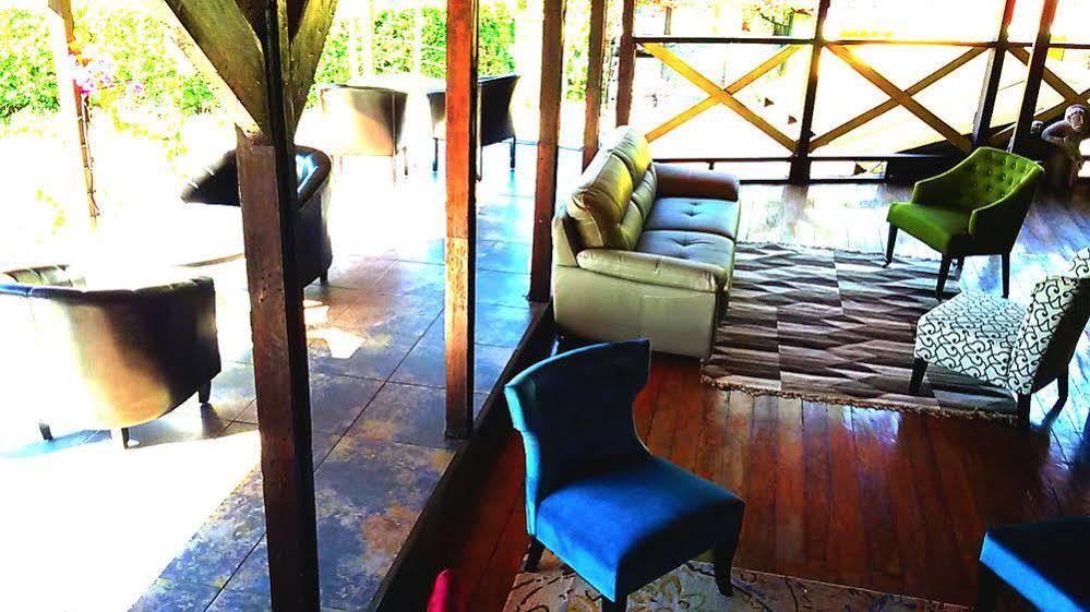 Lizard King Hotel & Suites Puerto Viejo de Talamanca Exterior photo